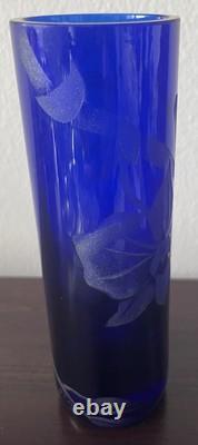 Rare Vntg Cobalt Blue Glass Etched Orchids Vase Hawaiian Artist Jennifer Pontz