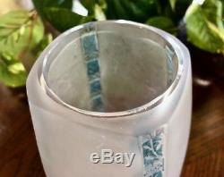 René Lalique 1919 Fleurettes Vase Great Condition Signed R Lalique (Rene)