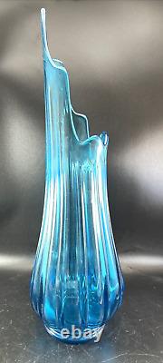 Retro MCM Viking LE Smith Blue Swung Ribbed Glass Floor Vase 19 1 /4 x 6