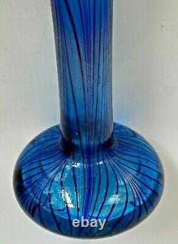 Robert Held Peacock Eye Pulled Feather Aurene Iridescent Art Glass Blue Fan Vase