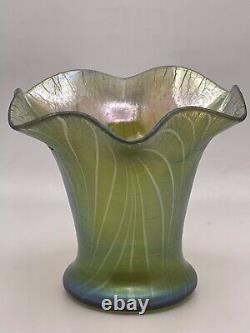 STEUBEN Blue Green Aurene Pulled Feather Ruffled Collar Glass Vase SIGNED