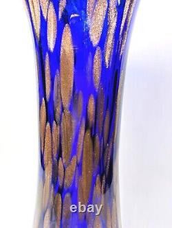 STUNNING VTG COBALT BLUE HANDMADE MURANO STYLE GLASS VASE With GOLD FLECKS 12.5