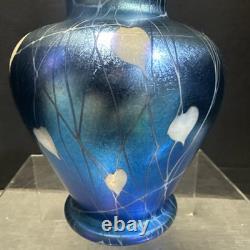 SUPER 1920's DURAND ART GLASS BLUE & WHITE HANGING HEART & VINE IRIDIZED VASE