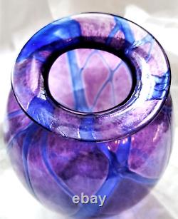 Sanyu Amethyst and Cobalt Veined Threading Art Glass Vase signed c 1961