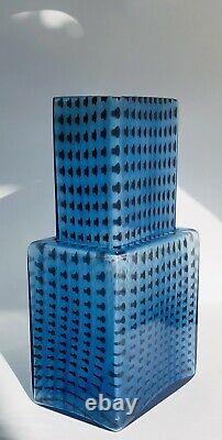 Signed BERTIL VALLIEN KOSTA BODA Vase METROPOLIS Blue Glass Sweden, H 9