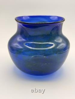 Signed K. Schunweg 1972 Hand Blown Cobalt Blue Art Glass Vase Signed K. Schunweg 1972 Hand Blown Cobalt Blue Art Glass Vase