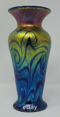Signed Numbered Lundberg Studios 1999 King Tut Art Glass Vase-Mint