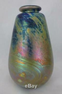 Signed ROBERT EICKHOLT 1981 7.25 Cobalt Blue Iridescent Studio Art Glass Vase