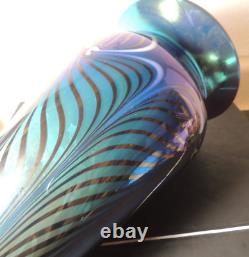 Signed Rick Strini Art Glass Vase Pulled Feather Iridescent Blue Red 12.5