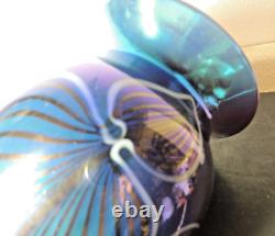 Signed Rick Strini Art Glass Vase Pulled Feather Iridescent Blue Red 12.5