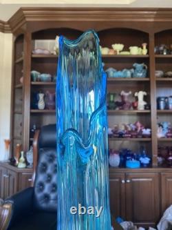 Spectacular LE Smuth 24.5 Peacock Blue Fat Bottom Ribbed Swung Vase 6 Fingers