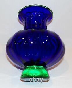 Stunning Signed 1998 Chatham Art Glass Blue With Green Base & Rim 8 5/8 Vase
