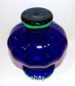 Stunning Signed 1998 Chatham Art Glass Blue With Green Base & Rim 8 5/8 Vase