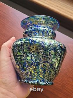 Super Pretty Dugan Art Glass Venetian Blue Gold Frit Ribbed Pinched Vase