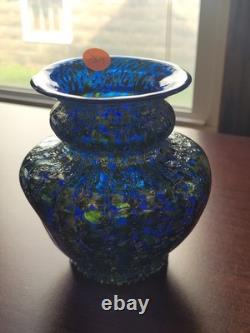Super Pretty Dugan Art Glass Venetian Blue Gold Frit Ribbed Pinched Vase