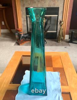 Teal Blue Floor Vase 21-inch-Tall Square Pyramidal Flower Vase weighs 10 lbs