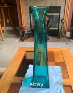 Teal Blue Floor Vase 21-inch-Tall Square Pyramidal Flower Vase weighs 10 lbs
