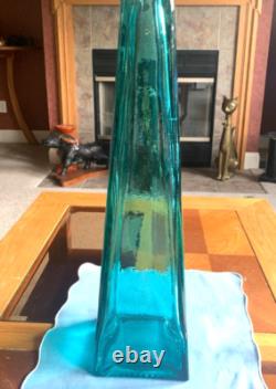 Teal Blue Floor Vase 21-inch-Tall Square Pyramidal Flower Vase weighs 10 lbs