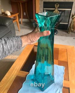 Teal Blue Floor Vase 21-inch-Tall Square Pyramidal Flower Vase weighs 10 lbs