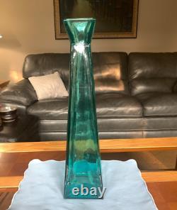 Teal Blue Floor Vase 21-inch-Tall Square Pyramidal Flower Vase weighs 10 lbs