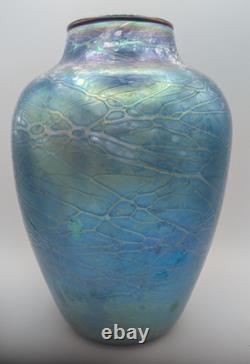 Tom Stoenner Hand Blown Studio Art Glass Vase, Artist Signed 10 inches