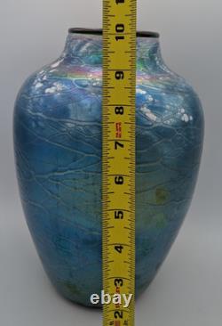 Tom Stoenner Hand Blown Studio Art Glass Vase, Artist Signed 10 inches