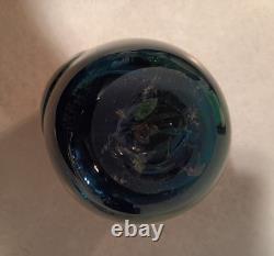 Unique 1972 Signed William Bartlett 5.25 Blue Swirl Art Glass Paperweight Vase