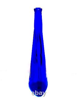 VINTAGE HAND BLOWN COBALT GLASS BLUE FLOWER VASE / BOTTLE 19 tall RareFind