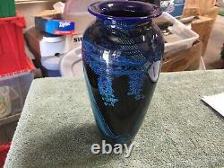 VINTAGE Rick Satava Signed Hand Blown Glass Vase Blue Swirl W-42