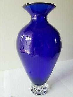 VTG 1998 Hand Blown LINDSAY Studio Art Glass Cobalt Blue Vase Signed Nautical