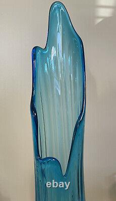 VTG 23 LE Smith Ribbed Swung Glass Vase Bright Blue 6.5 Wide 4 at Base