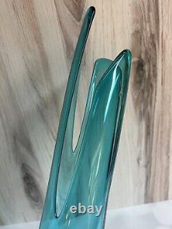 VTG MCM LE Smith Peacock Blue Swung Smoothie Fat Bottom Glass Vase 21.25