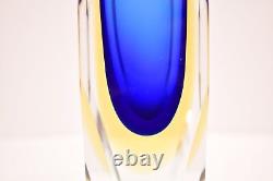 VTG MURANO MANDRUZATTO Cased Sommerso Faceted cut vase BLUE 8.25 Art Glass