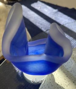 VTG Scandinavian Cobalt Blue Satin Handmade Art Glass Heavy Set Of 3 Vases MCM