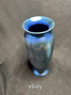 Vandermark Aurene Iridescent Blue Art Glass Vase 1980 EUC 9 1/2H