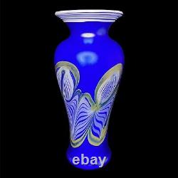 Vandermark Merritt Glass Studios Blue Iridescent 10.5 Art Glass Vase C1977
