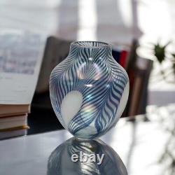 Very Pretty Robert Held Blue Pulled Feather Iridescent Canadian Art Glass Vase