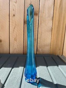 Vintage 13 L. E. Smith 6 Petal Ribbed Simplicity Peacock Blue Glass Swung Vase