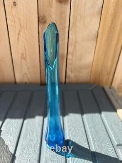 Vintage 13 L. E. Smith 6 Petal Ribbed Simplicity Peacock Blue Glass Swung Vase