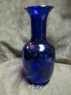 Vintage 1980's Tiara Exclusive Cobalt Blue Art Glass Vase Diamond Optic Taller