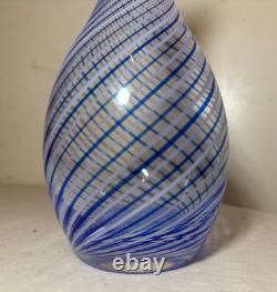 Vintage 20th Century Turkish Pasabahce Blue Spiral Pattern Hand Blown Glass Vase