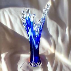 Vintage Blue and White Wave Water Splash Art Glass Vase 15