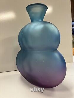 Vintage Collectible Beautiful Purple/Blue Ombré Frosted Glass Vase Made In Spain