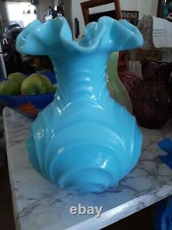 Vintage Fenton Blue RARE Glossy Drapery 8 Glass Vase! ABSOLUTELY BEAUTIFUL! A+