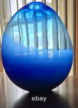 Vintage Hand Blown Glass 12 Vase Tear Drop Cobalt Blue & Opaque White Swirl Vintage Hand Blown Glass 12 Vase Tear Drop Cobalt Blue & Opaque White Swirl