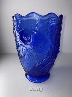 Vintage J Inwald Barolac Czech/Bohemian Blue Glass Vase (Fish)