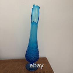 Vintage MCM Fenton Colonial Blue Hobnail Swung Stretch Glass Vase 19.5 EUC
