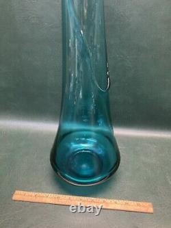 Vintage MCM LE Smith Peacock Blue Swung Smoothie Fat Bottom Glass Vase 22-1/4