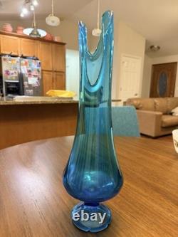 Vintage MCM Le Smith Epic Peacock Smooth Footed Pedestal Swung Vase 16