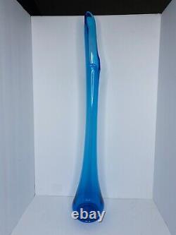 Vintage MCM Tall LE Smith Blue 28.5 Smoothie Swung Vase Stunning piece